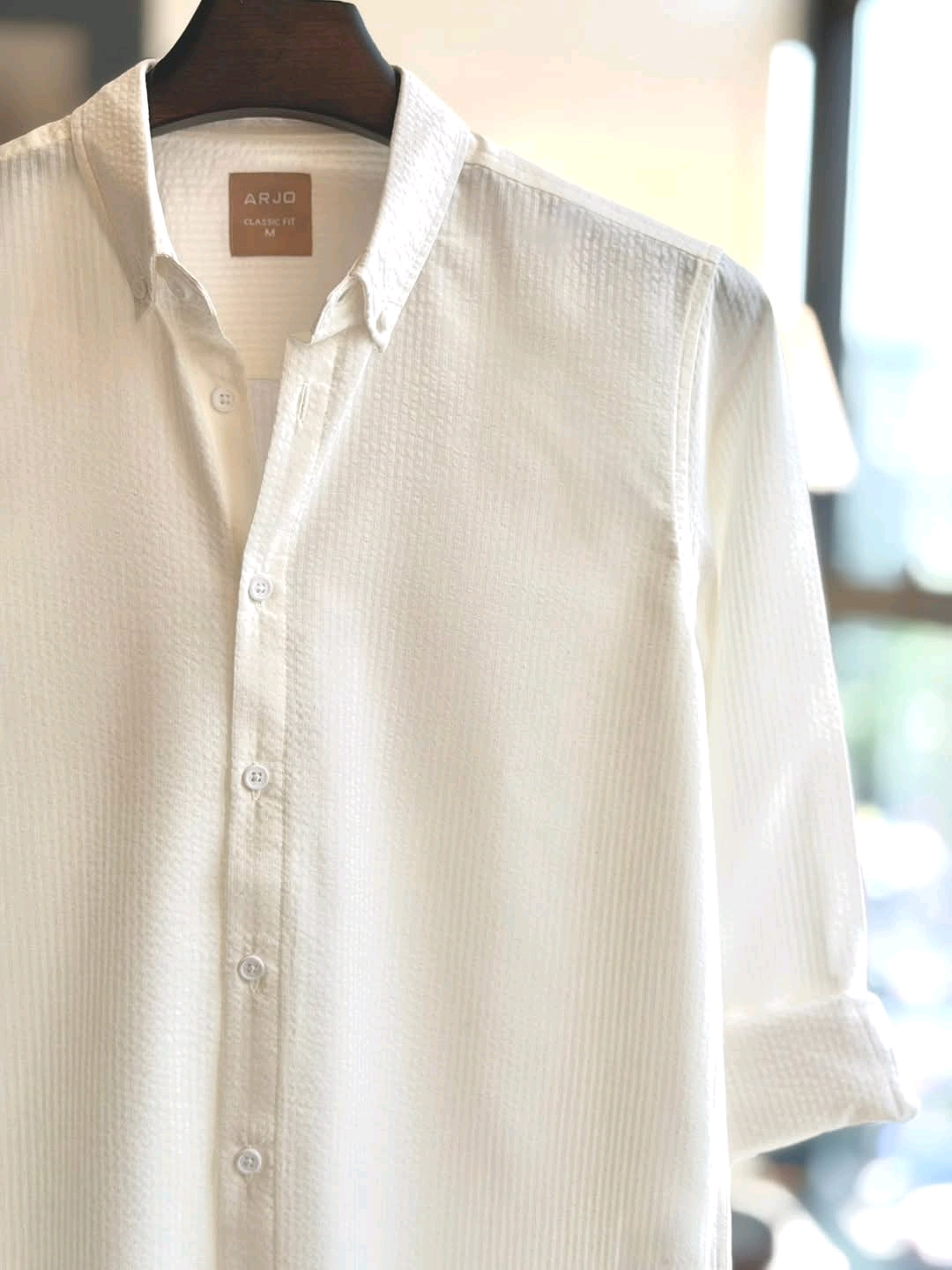 White Seersucker strip Shirt - Image 2
